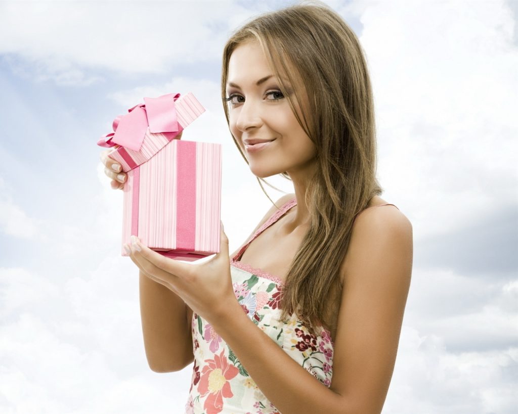 nápady na darčeky pre dievčatá 8. marca