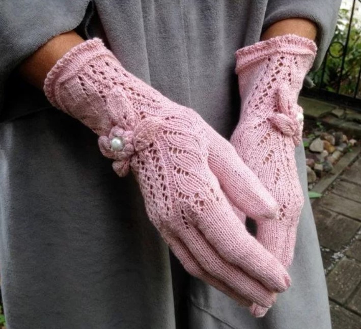 rukavice prelamované pletenie